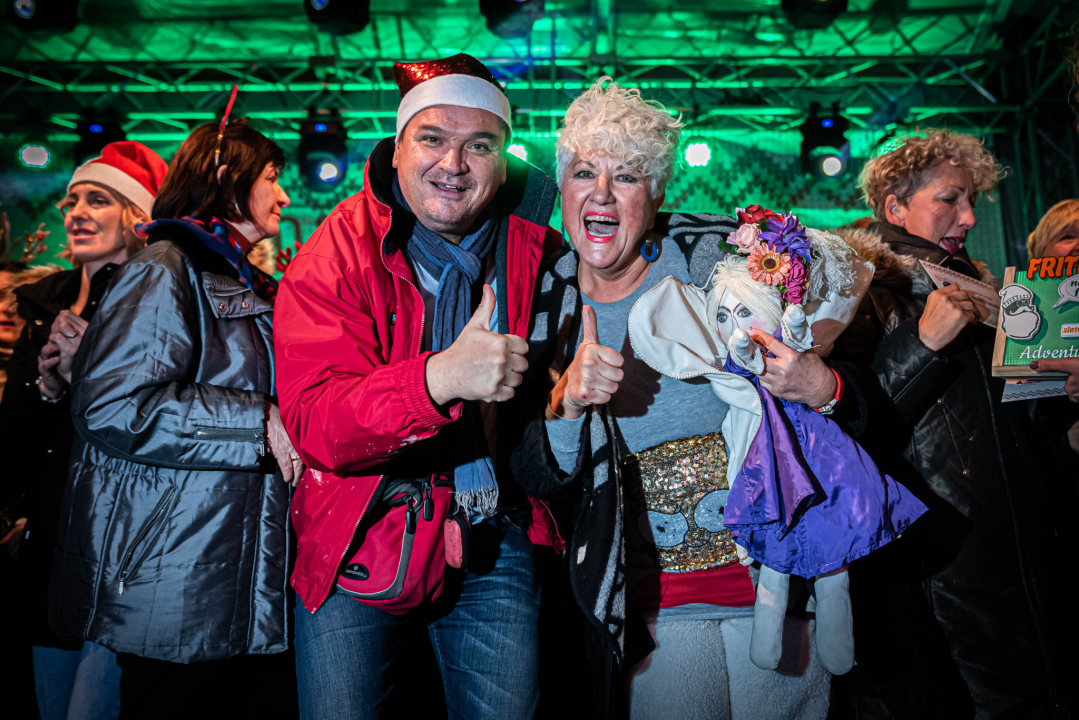 'Grandece od cukra', predvođene popularnom Duki, ispekle najbolje fritule na Frituladi u đardinu 