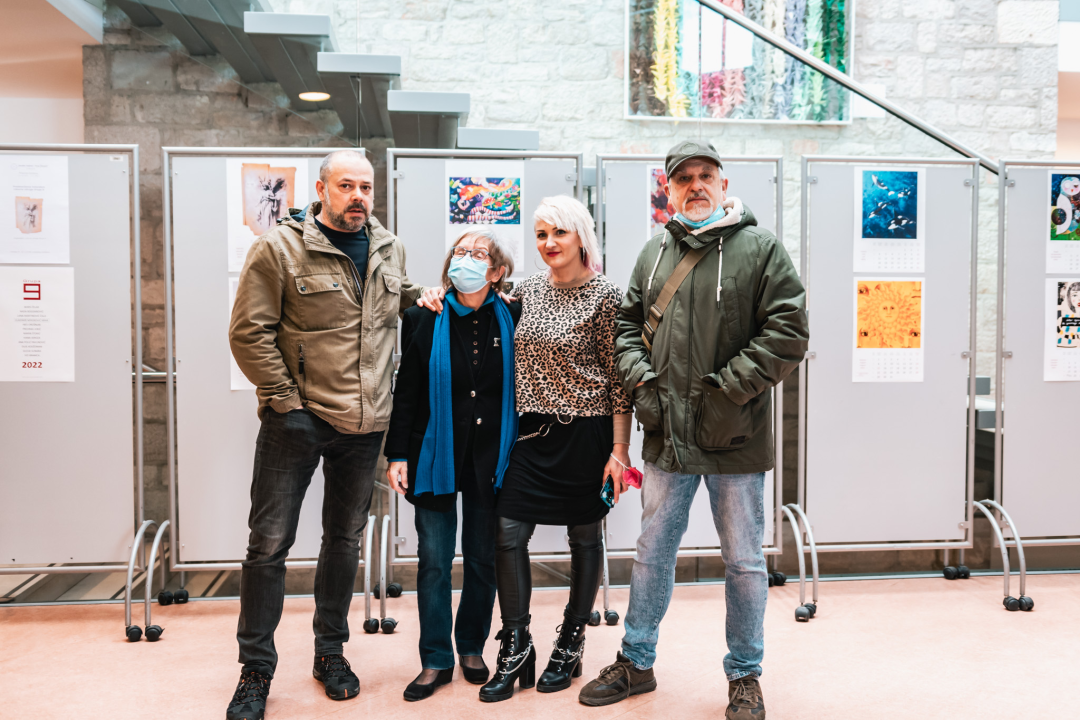 Grupa 9 predstavila svoj prvi kalendar: ‘Ovo je bis naše izložbe, ali u malim formatima’