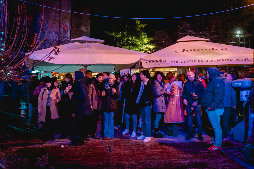 Svemirko i PARK kontra atmosferskih neprilika: U đardinu je sinoć bilo ludilo, pogledajte atmosferu  