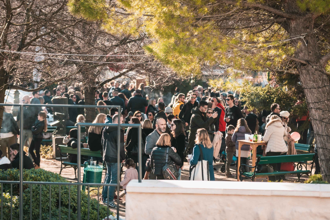  Šibenčani koroni u 'Dišpet' u podne slave Novu godinu u Đardinu 