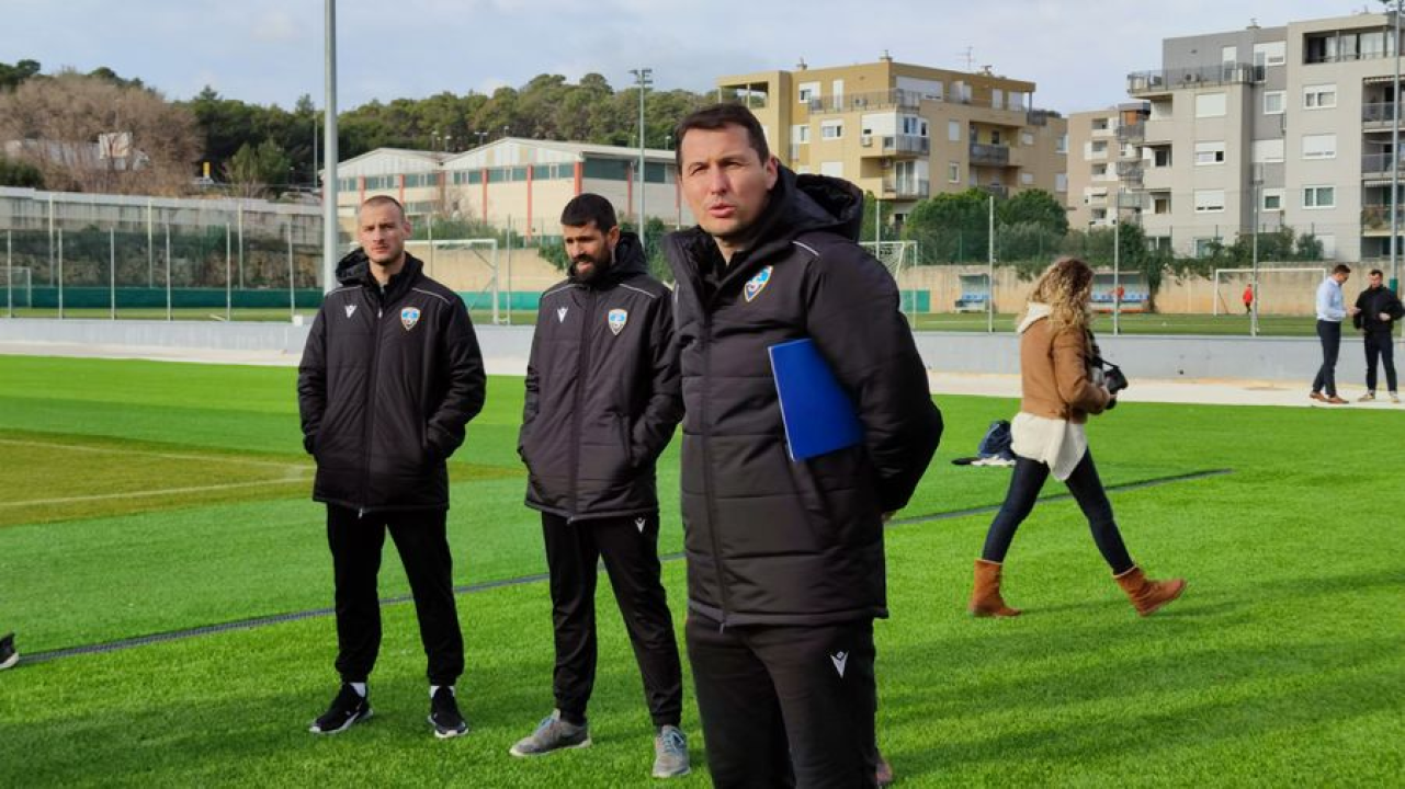 Ferdo Milin poveo pripreme nogometaša Šibenika: Sandesh, Dasilva i Bailone više 'ne stanuju' na Šubićevcu 