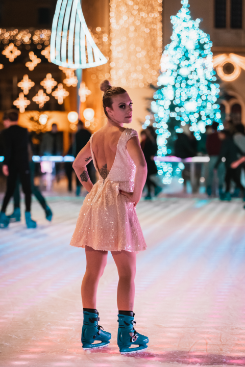 Modna bajka na Vitićevom moru: Šibenčanke klizale u vintage raskošnim haljinama!