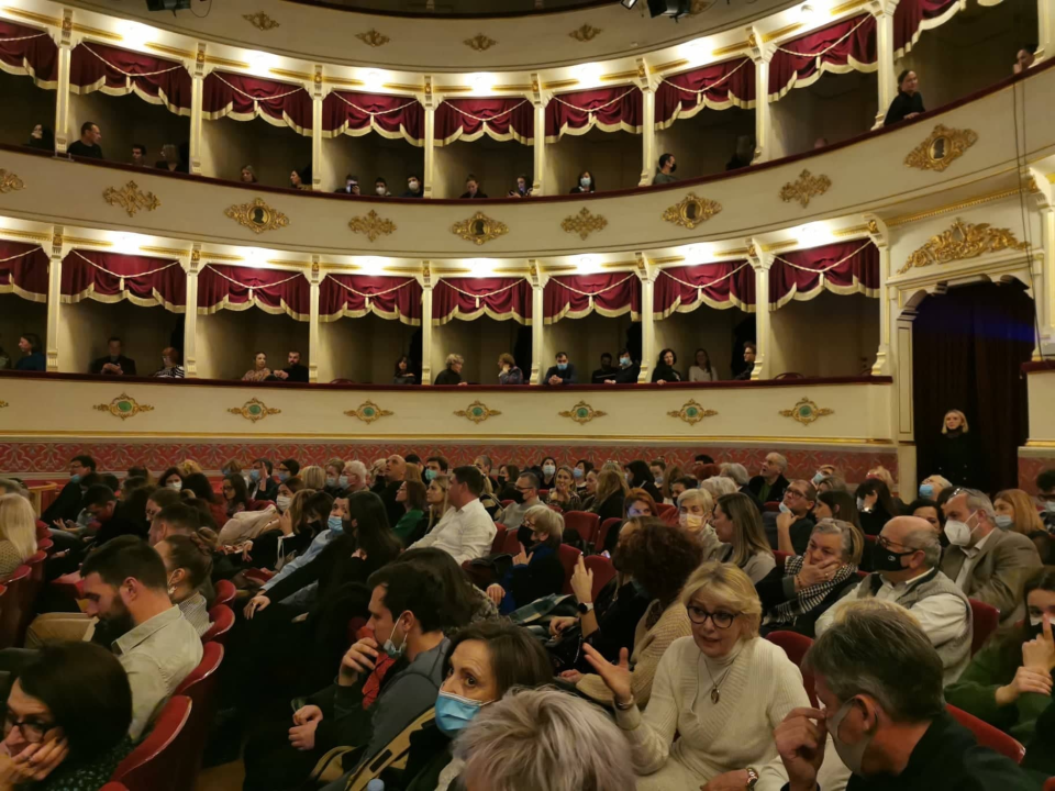 Šibensko kazalište proslavilo 152. rođendan: Zagrebačka 'Gavella'  s ‘Glembajevima’ oduševila publiku