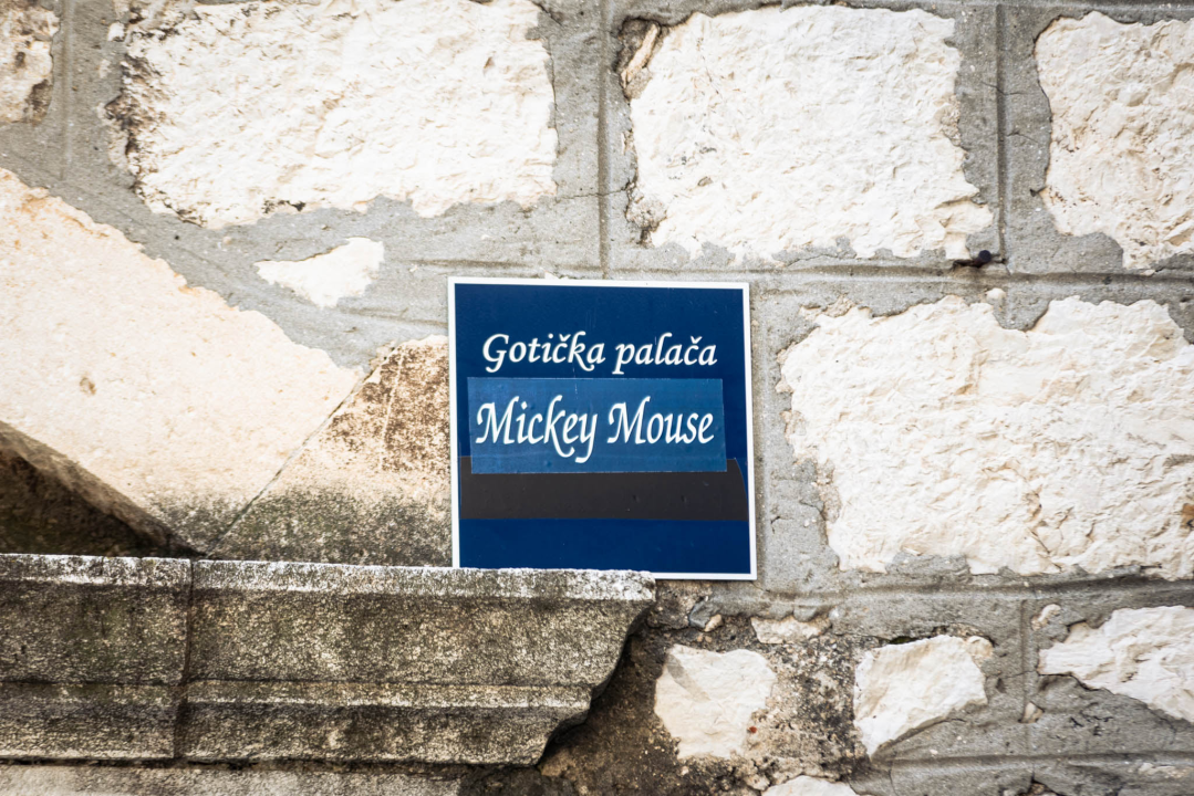 Gotička palača Kožul na Gorici postala palača Mickey Mouse: Evo nekoliko detalja koje možda niste znali o tom zdanju    