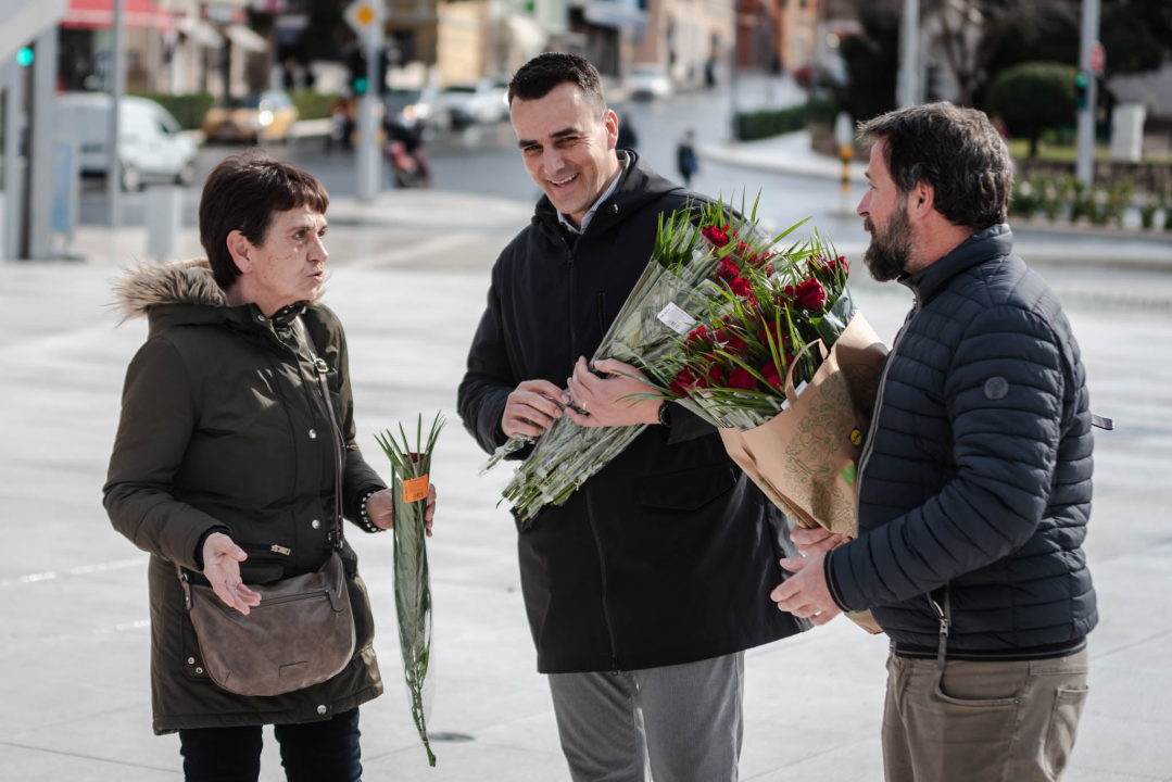 Kiša ubila romantiku Valentinova u Šibeniku: Na Poljani ruže, dječak Paško, nešto djece i slučajni prolaznici