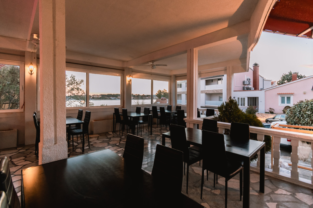 Probajte ukusne pizze nove Pizzerije Atomic na Brodarici! 