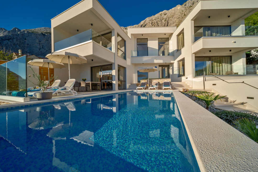 Oglasite svoje kuće za odmor na webu Adriatic Luxury Villas i ostvarite odličnu sezonu! 