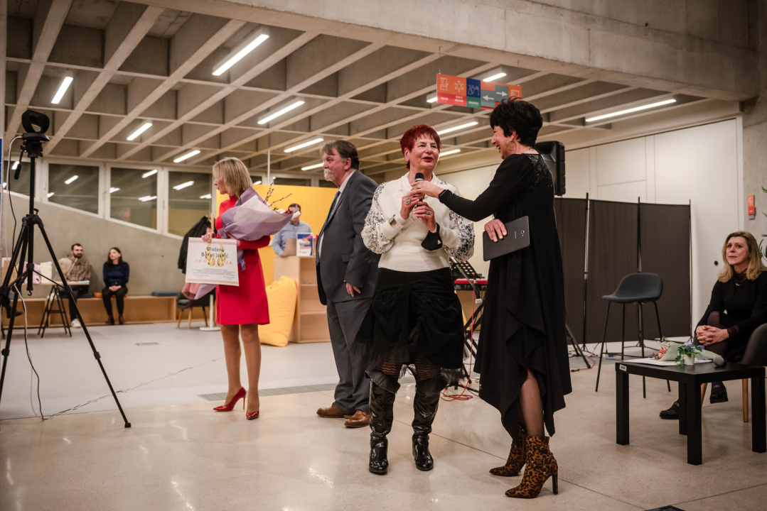 Profesorica violončela Vanja Bošnjak nova je 'Šibenska grandeca': Mladena Baran Jakelić ikona je stila 