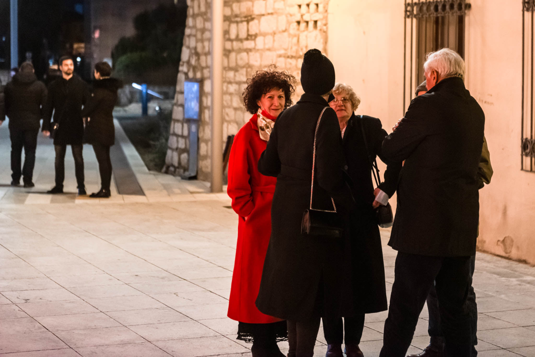 Ženski orkestar do suza nasmijao šibensku publiku, likovi su nam bolno poznati!