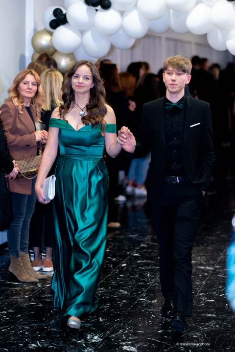 Gimnazijalci kao hollywoodske zvijezde u večeri koju će pamtiti do kraja života (1.dio)