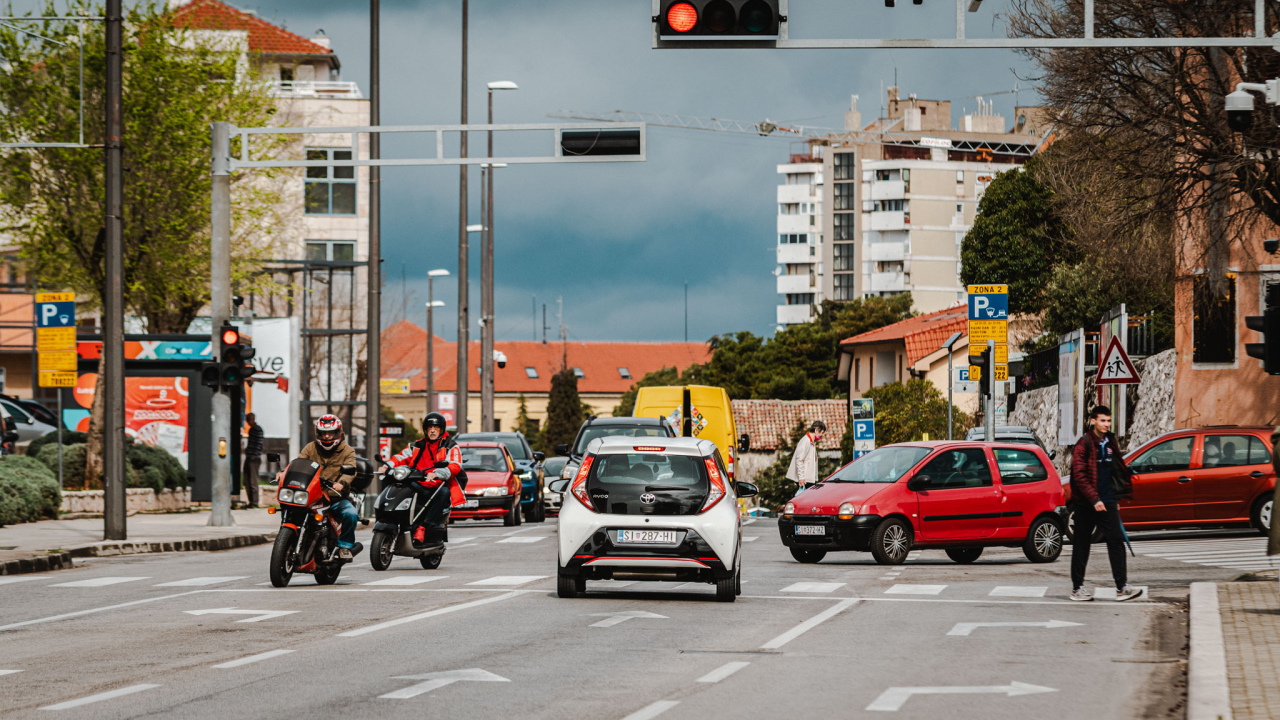 Alternativni Đir po gradu: Ove fotografije neće završiti u modnim listama, ali pokazuju šibensku svakodnevicu