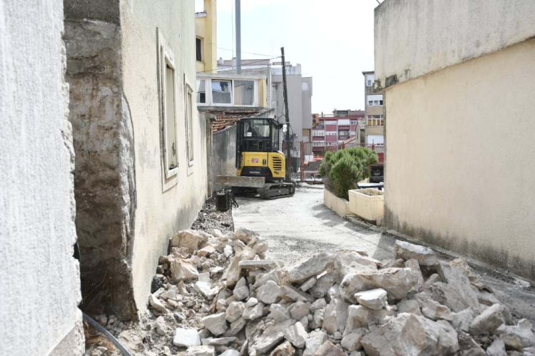 Velebitska raskopana bez ikakve najave: Stanarima blokirani ulazi, iz HEP-a kažu da je riječ o hitnom popravku