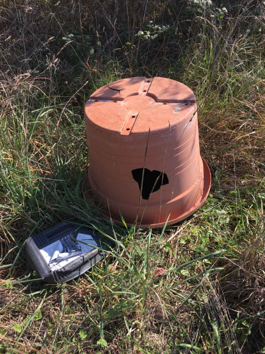 Stara rasvjeta s rive završila na TEF-u okružena tonama građevinskog i drugog otpada!