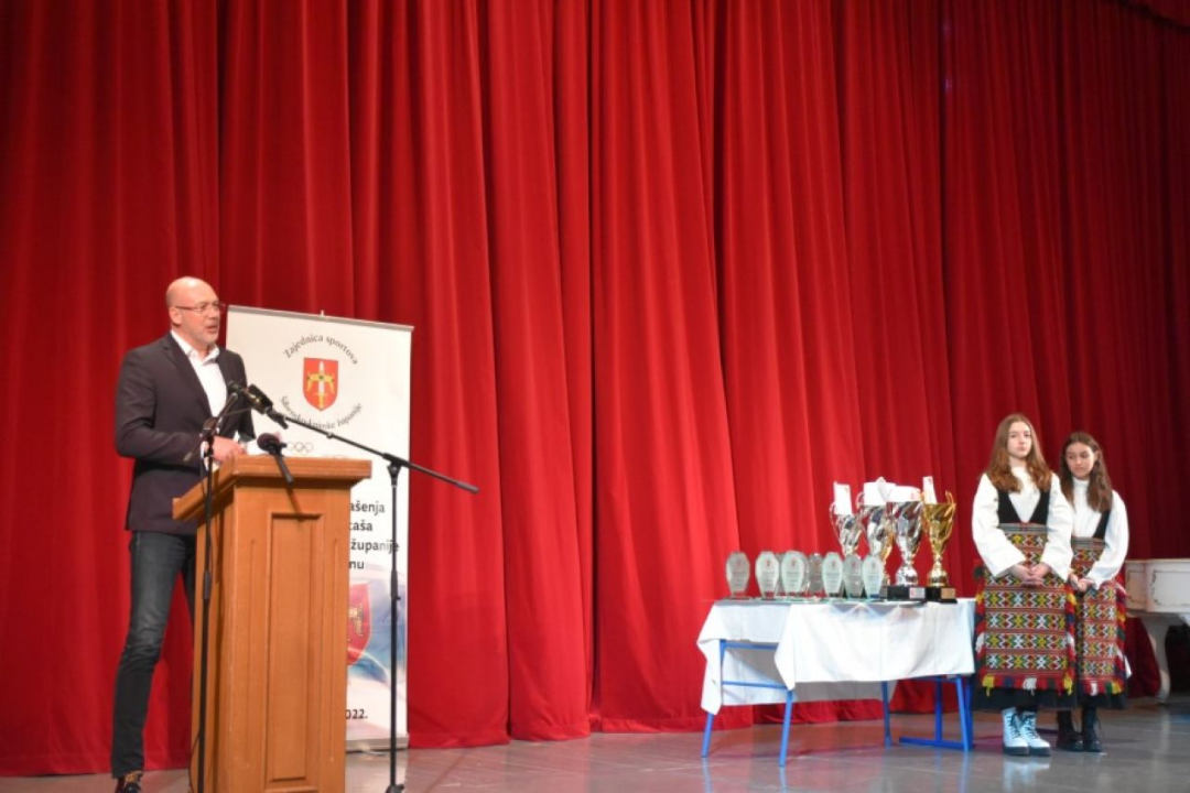 Nives Radić i Marko Čeko proglašeni najboljim sportašima u županiji: Evo tko je sve nagrađen 