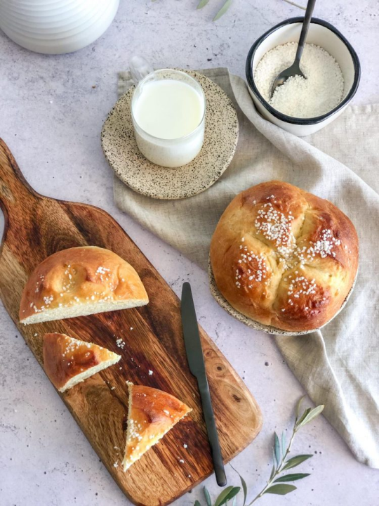 Jednostavniji ne može biti: Food blogerica Nina Mrvica donosi nam recept za uskrsnu pogaču  