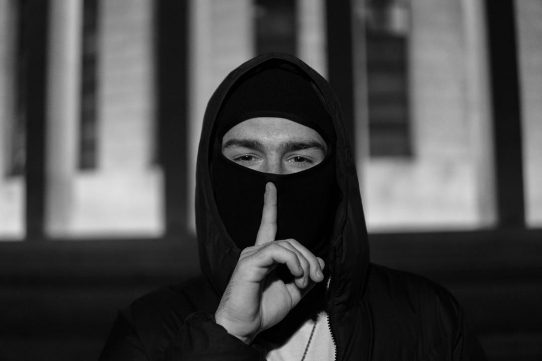 Hip hop iz Drniša podržao i Bore Balboa: Josip Pekas Peki objavio singl Antisocijalan