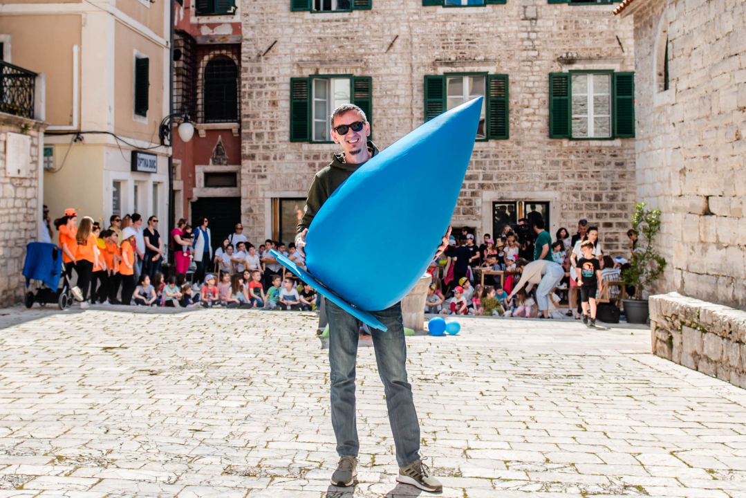 Na današnji dan prije 143 godine Šibenik se po prvi put napio pitke vode s javne špine na Maloj loži 