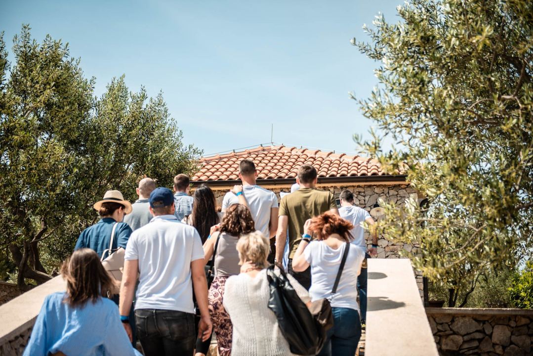 Dani otvorenih kušaonica: Pogledajte kako je bilo na 'plavoj ruti' od Pirovca do Primoštena