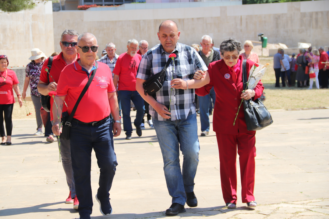 Prošlo je 80 godina od strijeljanja Rade Končara i drugova: U spomen parku položeni vijenci