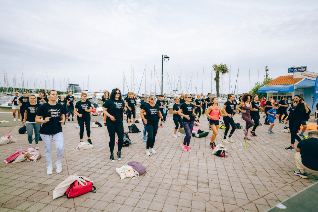 Stotinu vježbača na tradicionalnom treningu Aktivne Hrvatske 