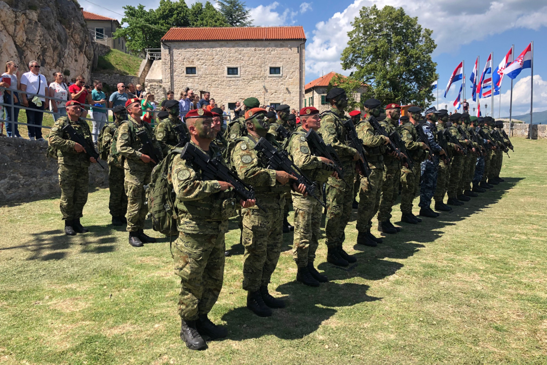 Nakon 88 kilometara hodanja od Udbine do Knina, uručene diplome polaznicima obuke