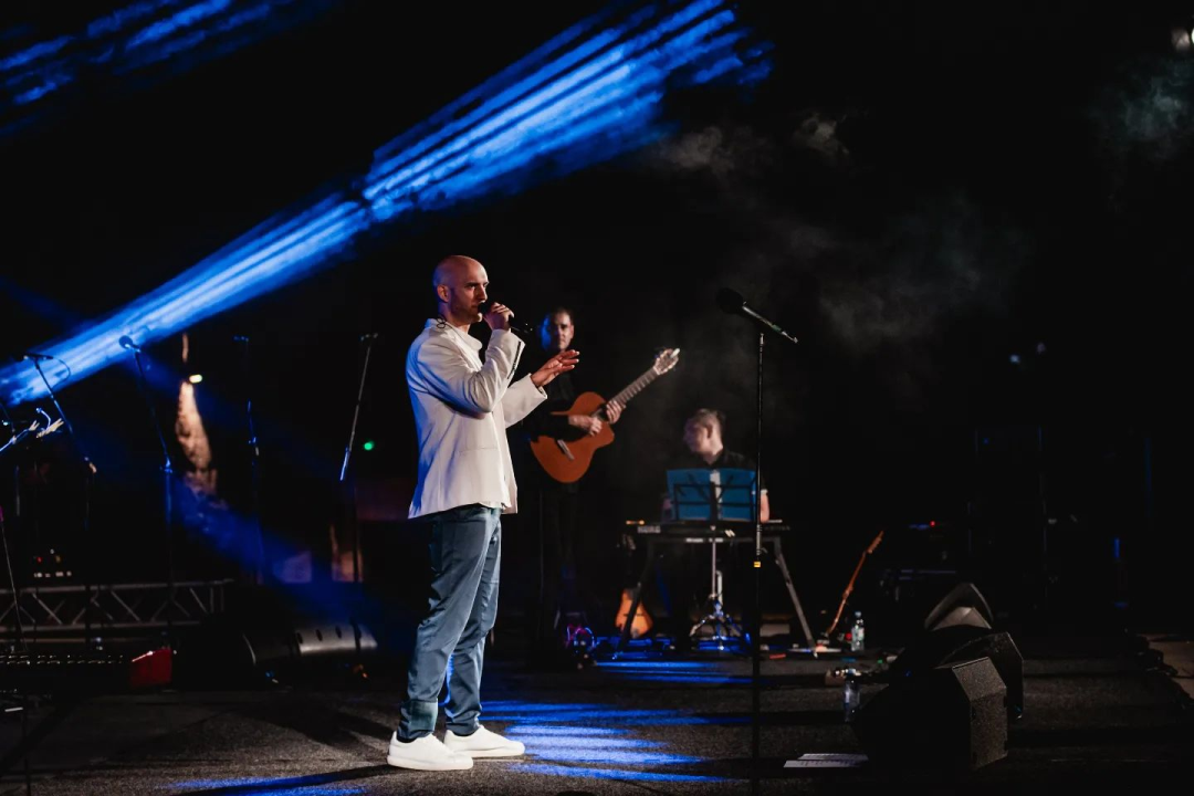 Marko Škugor napokon zapjevao u rodnom gradu i oduševio publiku