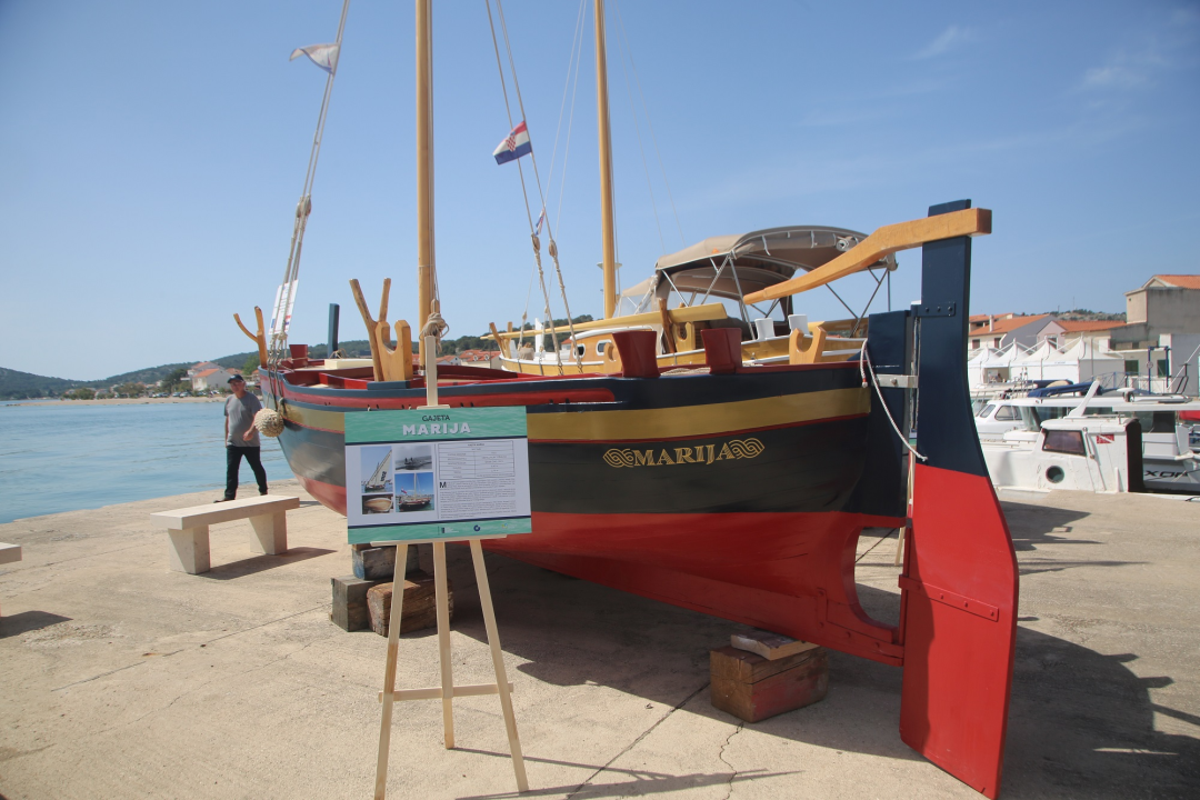 Otvoren Sajam tradicijske drvene brodogradnje: Jelić najavio gradnju flote gajeta za javnu upotrebu