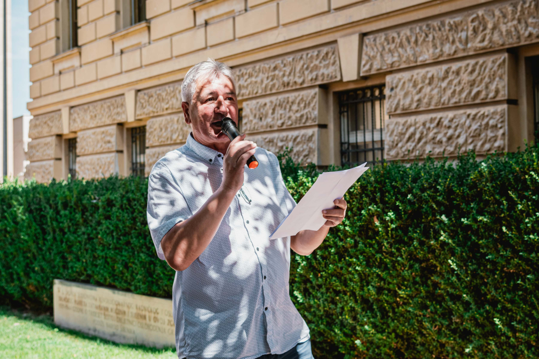 Prosvjed službenika i namještenika ispred suda: Uskraćeni smo za dostojanstvo i svakodnevno omalovažavani