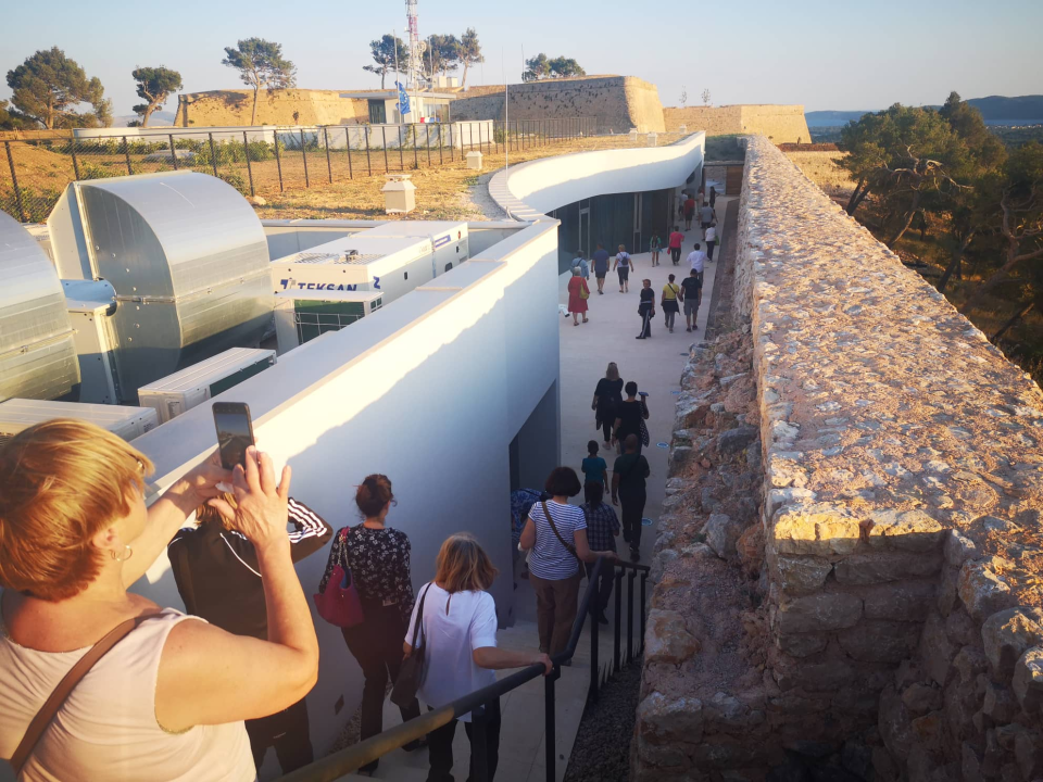 Šibenčani su danas dobili odgovor na pitanje što je sve zasađeno na sv. Ivanu