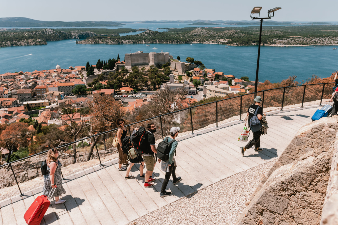Prvi studenti stigli u kampus na tvrđavi sv. Ivana: 'Ovo je najzanimljiviji smještaj u kojem sam dosad bila'
