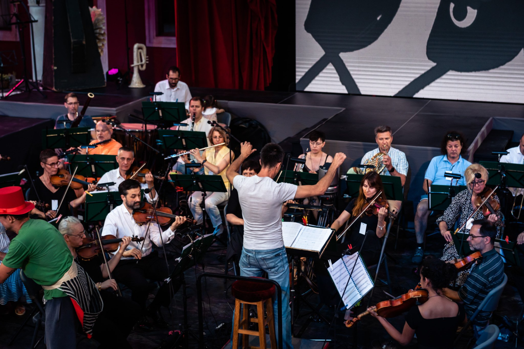 Dječji smijeh i veselje ispunili Ljetnu pozornicu: Generalna proba otvaranja 62. MDF-a Šibenik uvela u dvotjednu čaroliju 