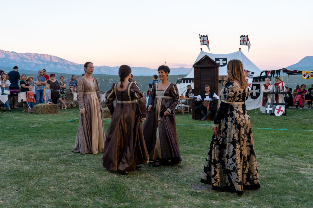 Svečani mimohod, radionice, mačevanje, vatreni show…: Završili ovogodišnji Zvonimirovi dani 