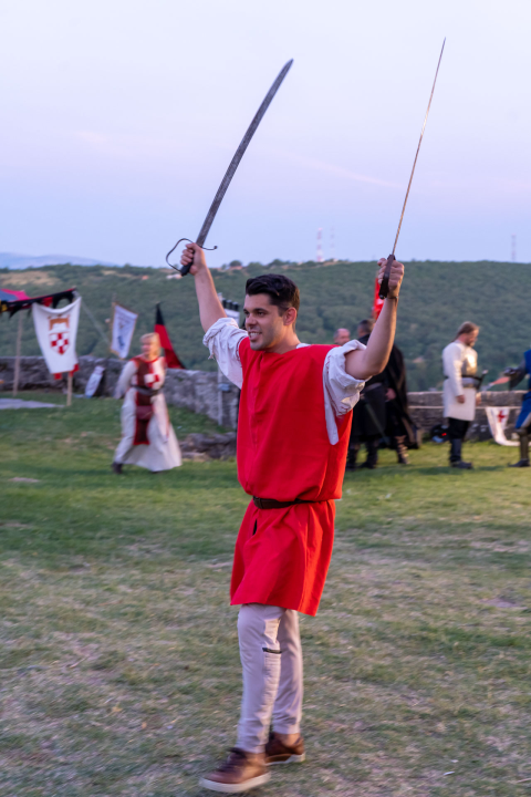 Svečani mimohod, radionice, mačevanje, vatreni show…: Završili ovogodišnji Zvonimirovi dani 