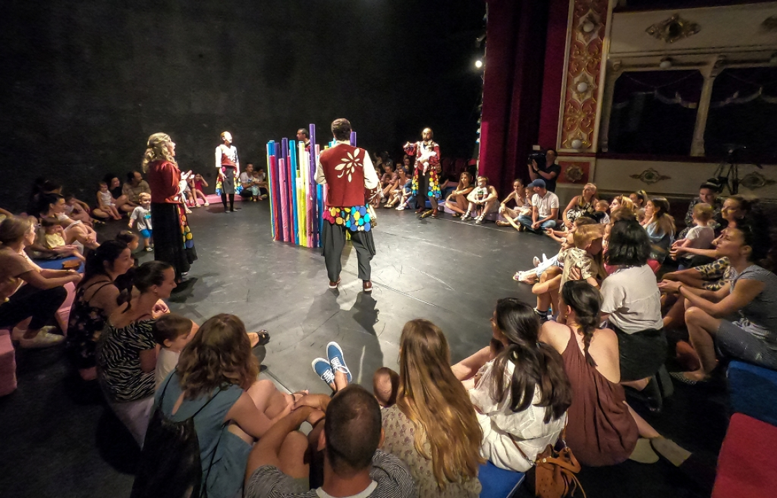 Nema do petka u Šibeniku na MDF-u: Provjerite današnji program na trgovima i ulicama 