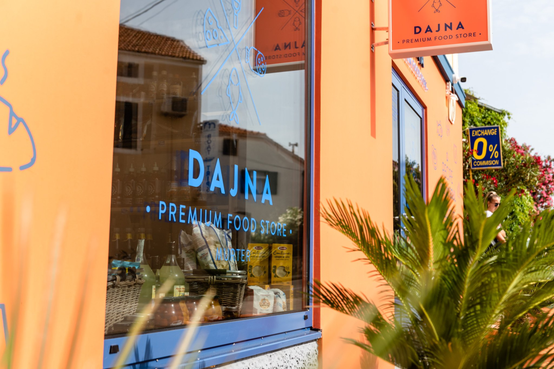 Vrhunske delicije pronađite u Dajna Premium Food Storeu!