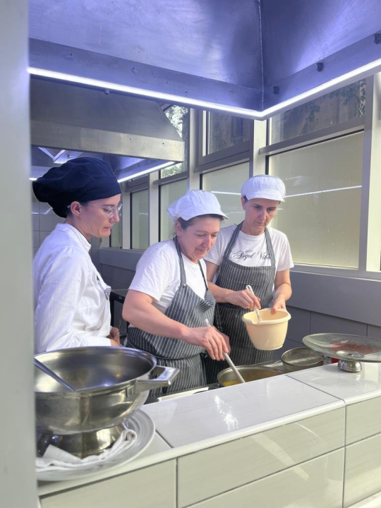 Polaznici POU Šibenik uspješno završili program prekvalifikacije za kuhare, konobare, pekare i slastičare!