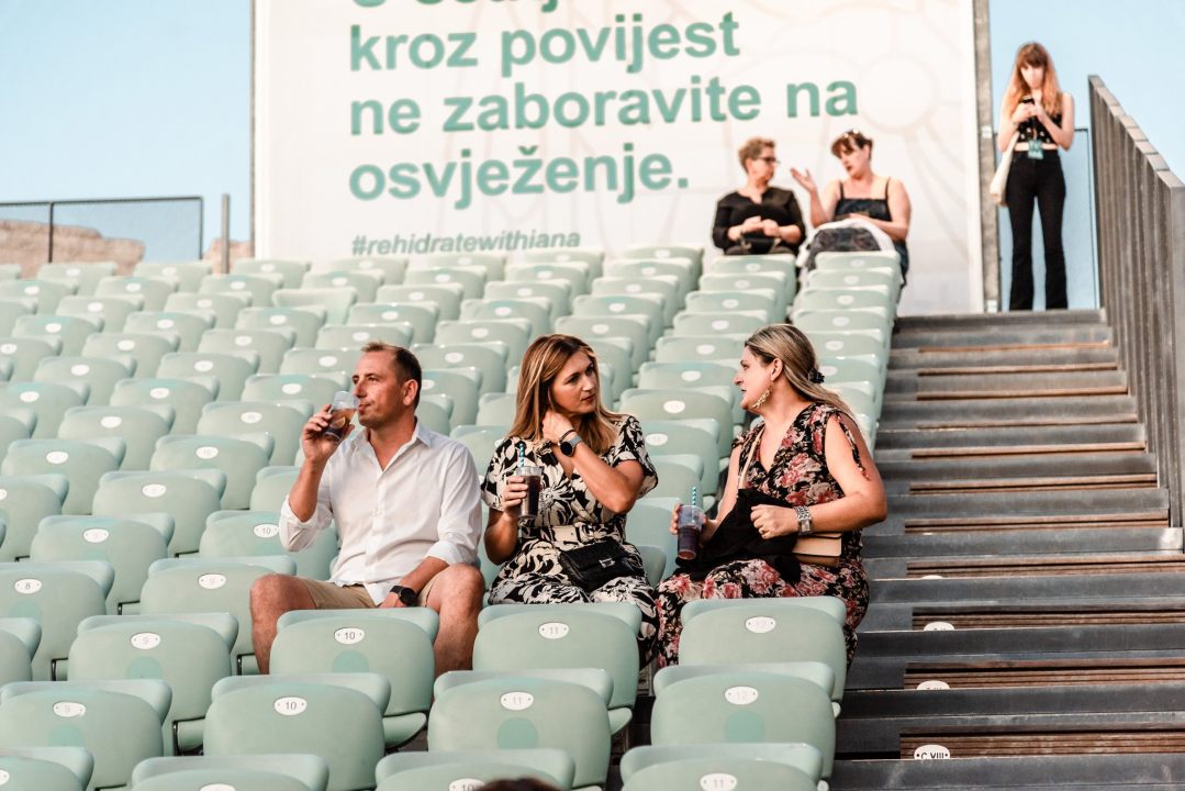 Petar Grašo na Tvrđavi sv. Mihovila održao koncert za pamćenje: Pogledajte kako je bilo  