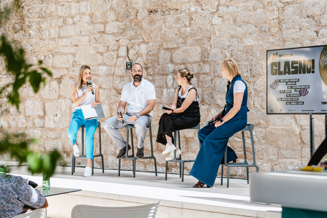 GLASNO s tvrđave: Pipsi otvaraju, slijede Orgazam, Edo Maajka, Silente, Bare, Rundek