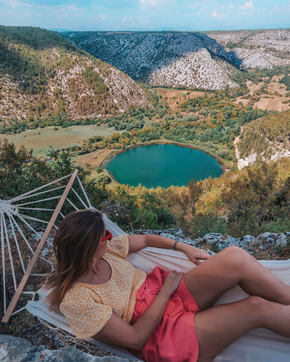  Sandru na društvenim mrežama prati 100 tisuća ljudi, a za dobru fotku diže se u zoru: 'Ljudi ne vjeruju da avion koji ste platili pet eura leti'