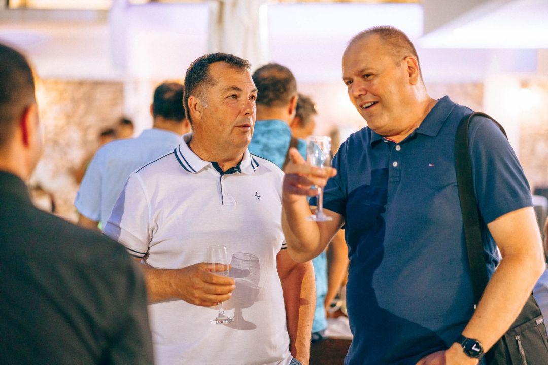 Šibenski maturanti proslavili 35 godina mature. Plesali do zore uz hitove 80-ih