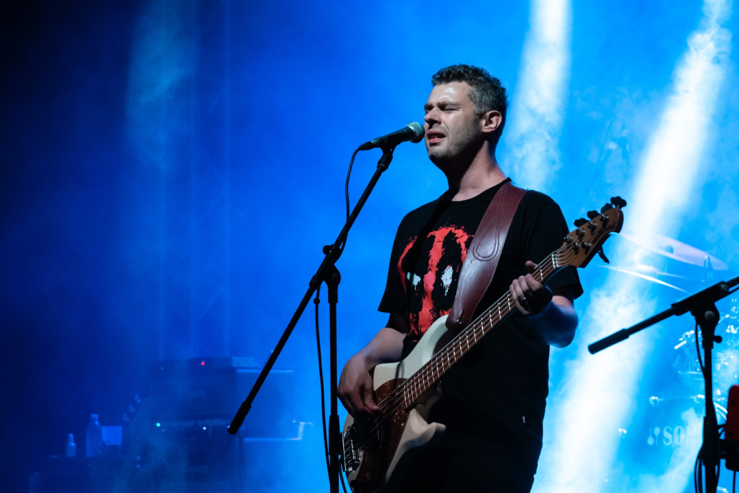 Tony Cetinski u Šibeniku predstavio novi izgled i usput oduševio publiku