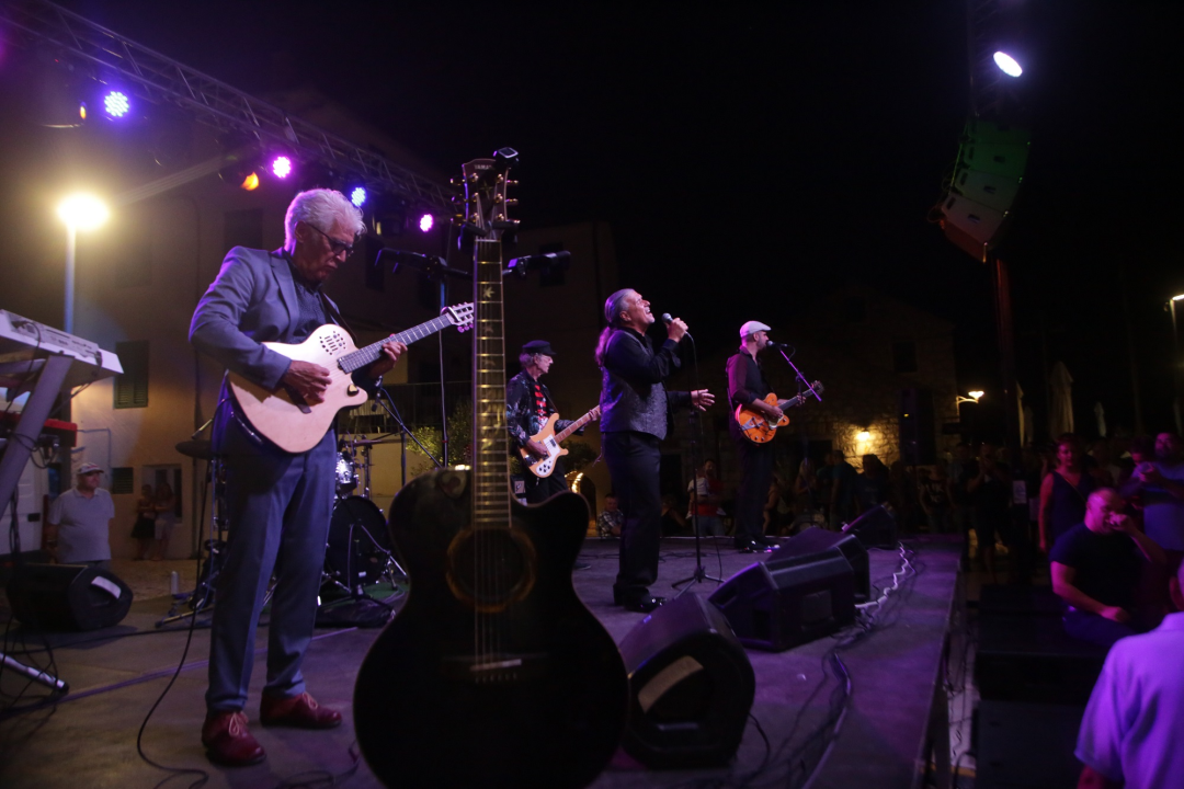 Završila je 20. Regata za dušu i tilo, Betinjani feštali uz Karana