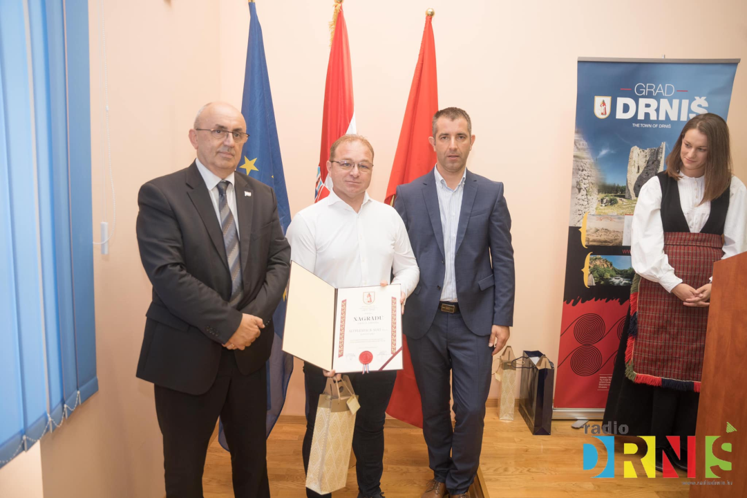 Ivanu Topiću Nagrada za životno djelo Grada Drniša