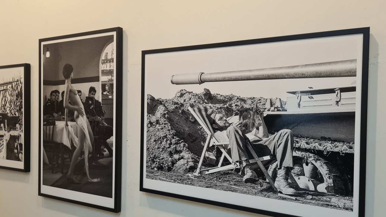 'Samo su mrtvi vidjeli kraj rata': FALIŠ otvoren izložbom srpskog fotografa o razaranju Vukovara