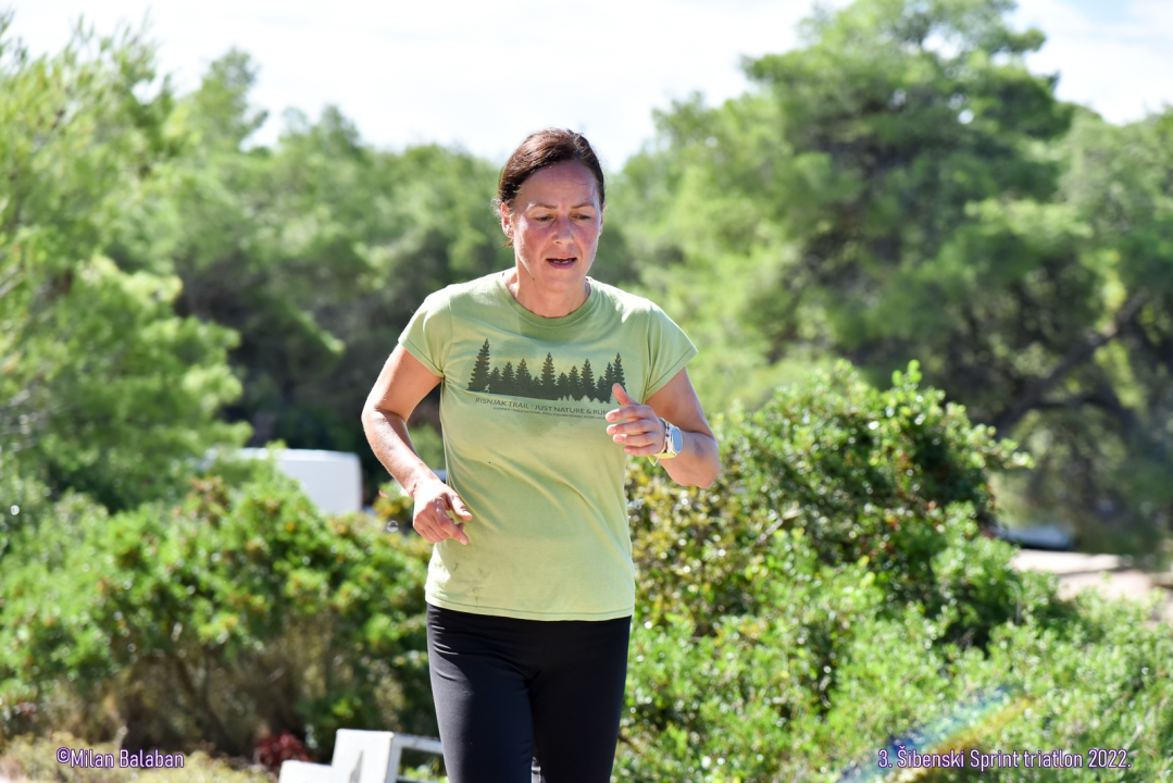 Završen treći po redu Šibenski triatlon u kanalu sv. Ante: Evo tko su pobjednici 