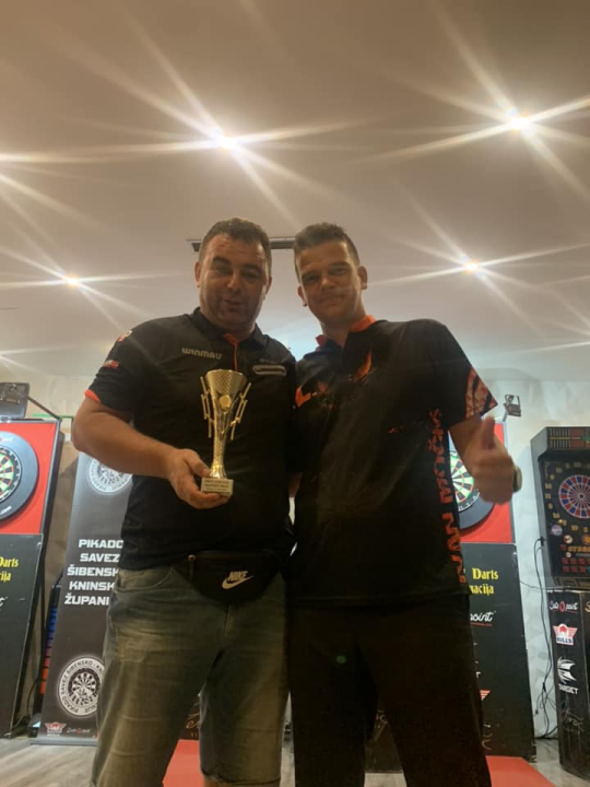 PRŠUT OPEN 2022.: Drniš je bio domaćin najvećeg pikado turnira u Hrvatskoj    