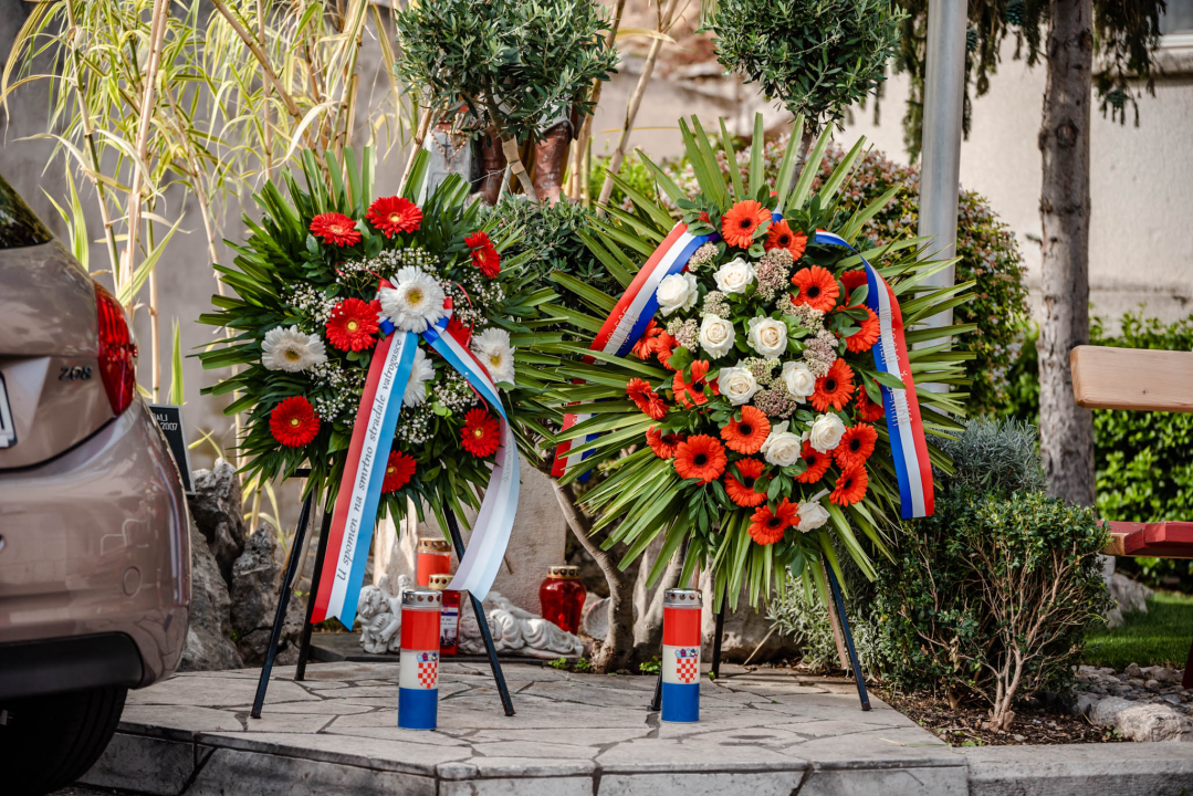 Položeni vijenci za šibenske vatrogasce stradale na Jamnjaku 1993. 