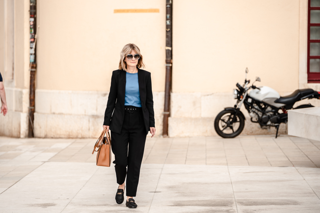 Trendi dame iz đira po gradu dat će vam ideje kako se odjenuti za prvi val zahlađenja! 