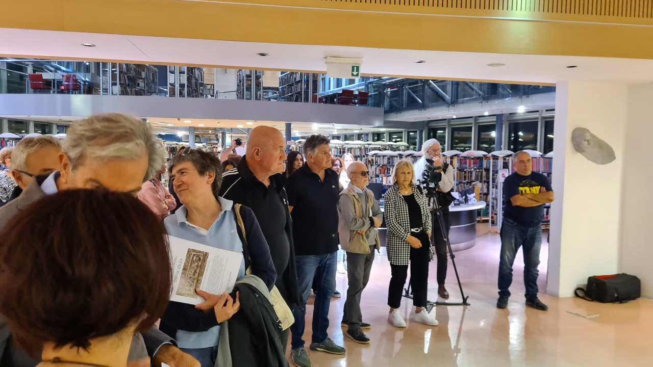 Fotografi su ove godine po gradu tražili detalje, a u knjižnici možete pogledati što su pronašli