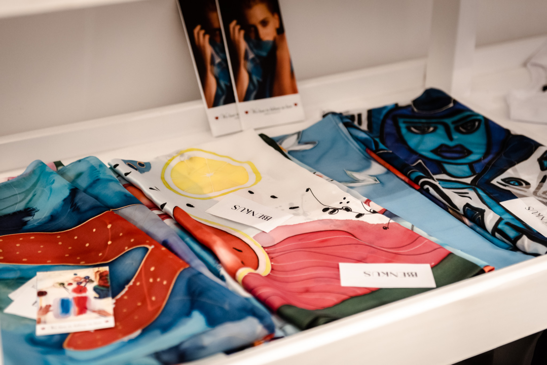 U Galeriju Juraj Dalmatinac stigle zimske kolekcije odjeće i jesenski popusti na slike 